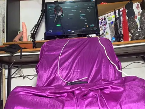 Lunita 5 online show from January 18, 2026, 12:36 am