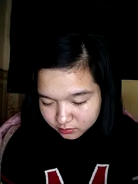 Thomgdee online show from March 8, 2025, 3:24 pm