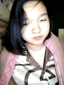 Thomgdee online show from March 6, 2025, 5:35 am