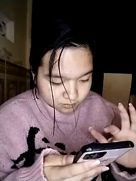 Thomgdee online show from March 6, 2025, 12:41 pm