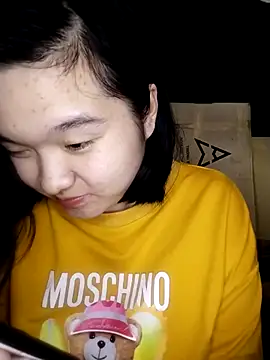 Thomgdee online show from March 12, 2025, 9:02 am