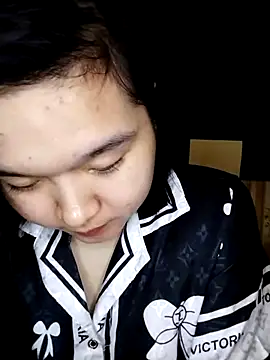 Thomgdee online show from March 2, 2025, 9:21 am