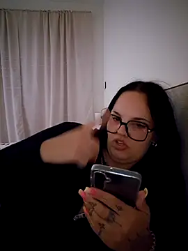 Jujuicy 97 online show from July 18, 2026, 6:49 pm