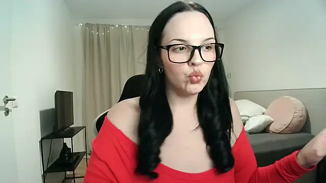 Jujuicy 97 online show from November 28, 2025, 5:24 pm