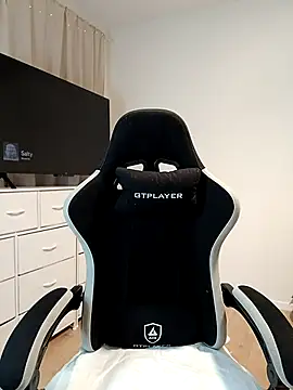 Snapshot of Jujuicy_97 chatting on January 16, 2026, 6:45 pm Jujuicy 97 online show from January 16, 2026, 6:45 pm