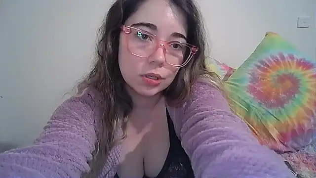 Snapshot of brooklynivy chatting on September 24, 2025, 3:18 pm brooklynivy online show from September 24, 2025, 3:18 pm