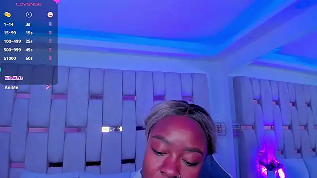 mia schwarz online show from April 11, 2026, 7:50 pm