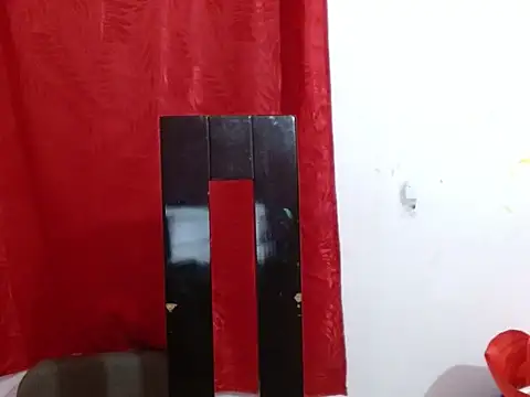 Mily pao1 online show from February 18, 2026, 11:12 pm