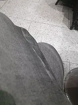 haway77777 online show from December 2, 2025, 6:42 pm