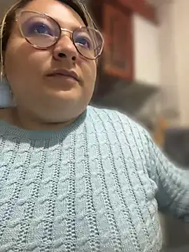 Snapshot of Kharla_Marin chatting on May 9, 2026, 11:08 pm Kharla Marin online show from May 9, 2026, 11:08 pm