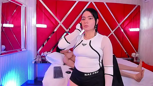 SusanCouper online show from October 20, 2025, 10:43 pm