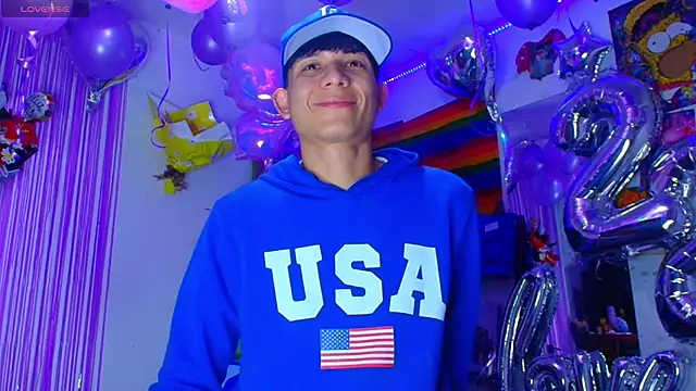 bryamer 19 online show from October 14, 2025, 11:04 pm