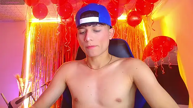 bryamer 19 online show from September 24, 2025, 8:26 pm