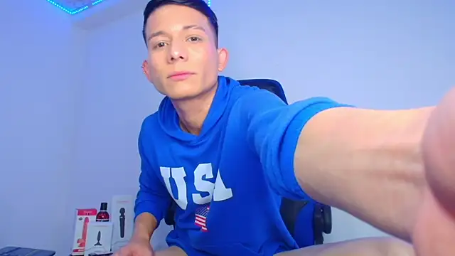 bryamer 19 online show from February 28, 2025, 1:47 am