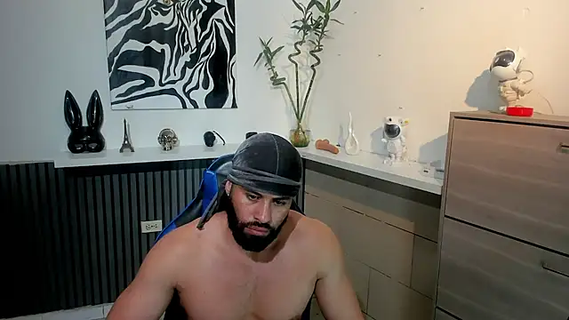 Daemon21 online show from November 13, 2025, 11:30 pm