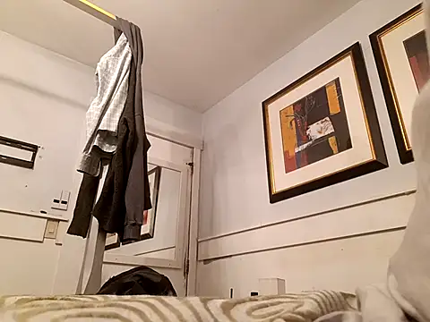 blairfrancis online show from November 6, 2025, 11:42 pm