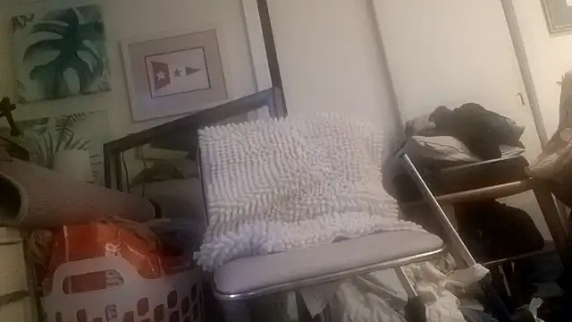 blairfrancis online show from October 19, 2025, 4:32 pm