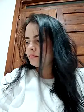 Im Amelia online show from February 14, 2025, 11:42 pm