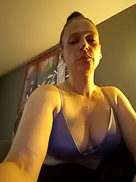 Snapshot of Audrey_hotty chatting on November 1, 2025, 12:39 am Audrey hotty online show from November 1, 2025, 12:39 am