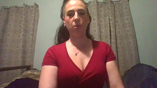 Snapshot of Audrey_hotty chatting on November 12, 2025, 10:35 pm Audrey hotty online show from November 12, 2025, 10:35 pm
