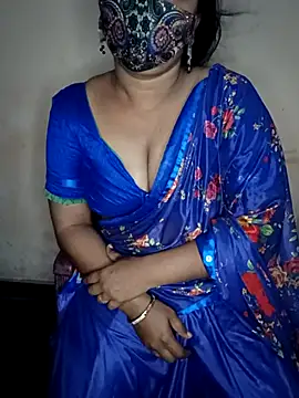 Snapshot of midhly chatting on February 23, 2025, 12:51 am midhly online show from February 23, 2025, 12:51 am