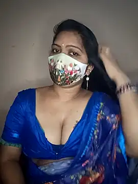 Snapshot of midhly chatting on February 23, 2025, 8:00 pm midhly online show from February 23, 2025, 8:00 pm