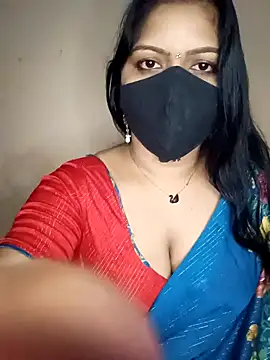 Snapshot of midhly chatting on December 25, 2024, 7:45 pm midhly online show from December 25, 2024, 7:45 pm