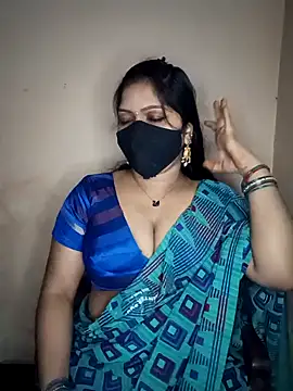 Snapshot of midhly chatting on December 26, 2024, 8:21 pm midhly online show from December 26, 2024, 8:21 pm