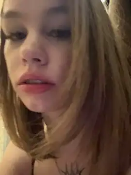 Street young online show from February 21, 2025, 3:43 pm