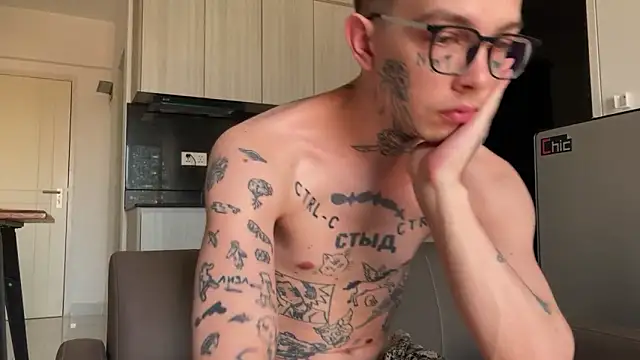 anahori  simon online show from March 7, 2026, 12:50 am