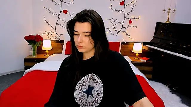  Sun Shy  online show from October 9, 2025, 9:10 am