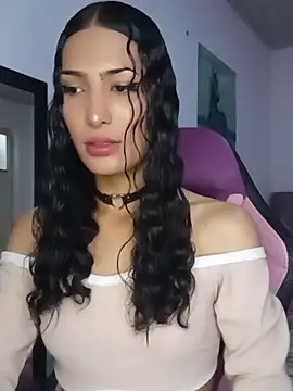 Snapshot of Lanna_hott_ chatting on June 11, 2026, 12:13 pm Lanna hott online show from June 11, 2026, 12:13 pm