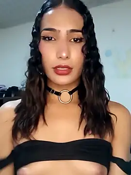Lanna hott  online show from February 28, 2025, 1:47 am
