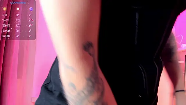 Snapshot of Valkiria_ponce chatting on February 27, 2026, 6:46 am Valkiria ponce online show from February 27, 2026, 6:46 am