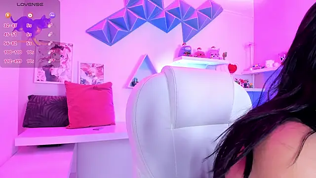 Snapshot of Valkiria_ponce chatting on February 20, 2026, 4:53 am Valkiria ponce online show from February 20, 2026, 4:53 am