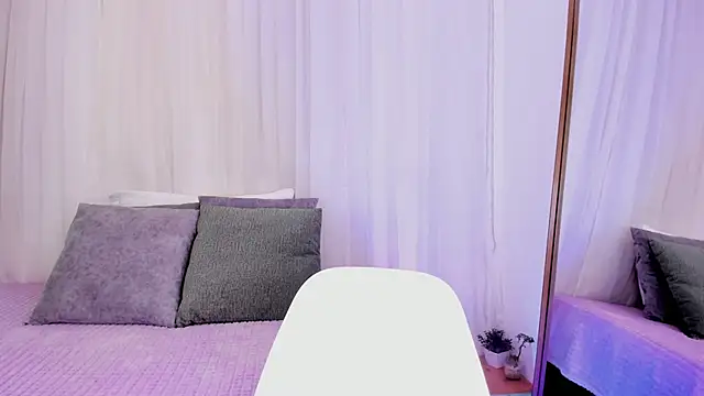 Snapshot of Yasiir_0229 chatting on October 17, 2025, 6:39 am Yasiir 0229 online show from October 17, 2025, 6:39 am