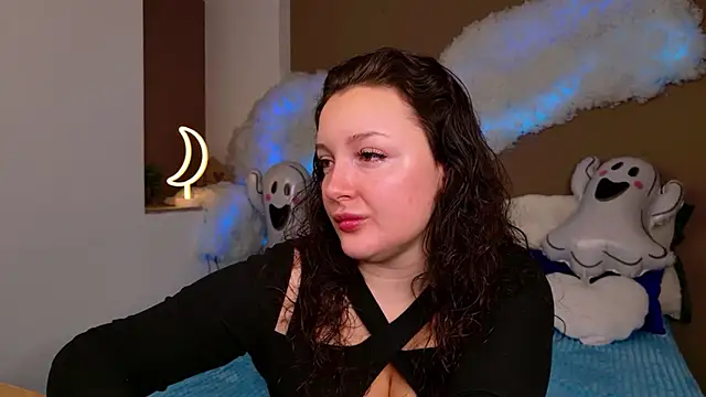 GloriNichols online show from November 1, 2025, 6:19 am