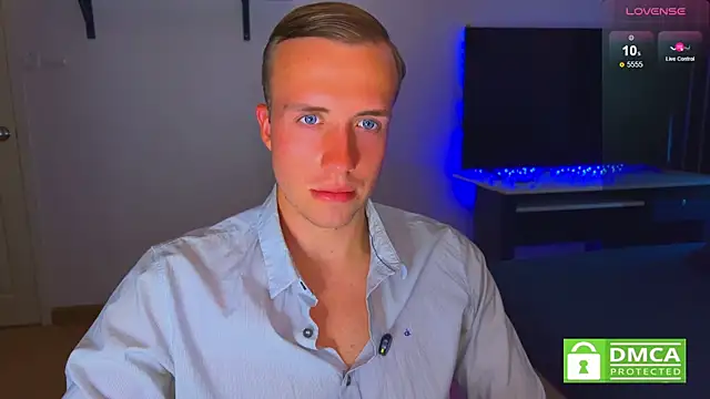 Snapshot of tommy_cumfinger chatting on December 3, 2024, 7:05 am tommy cumfinger online show from December 3, 2024, 7:05 am