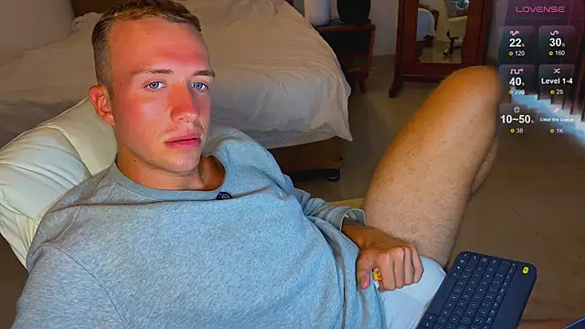 Snapshot of tommy_cumfinger chatting on September 9, 2025, 5:39 am tommy cumfinger online show from September 9, 2025, 5:39 am