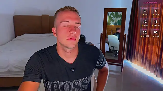 Snapshot of tommy_cumfinger chatting on October 19, 2025, 11:29 pm tommy cumfinger online show from October 19, 2025, 11:29 pm