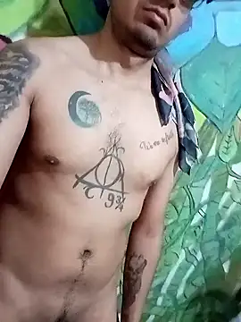 Snapshot of ale3J4a chatting on March 15, 2026, 1:34 am ale3J4a online show from March 15, 2026, 1:34 am