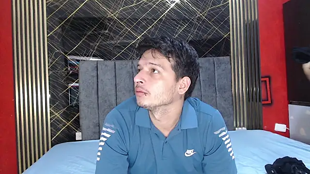 FerneyManti online show from March 4, 2026, 1:19 pm