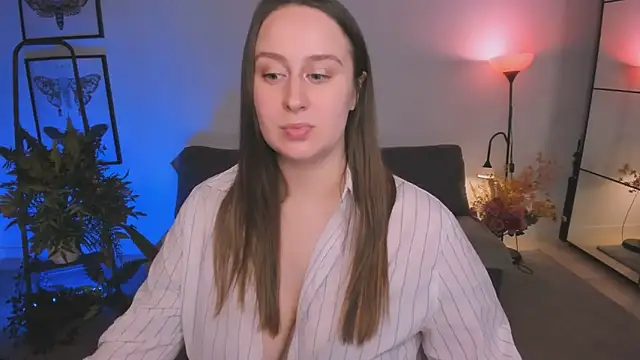 Lattea online show from November 13, 2025, 10:46 pm