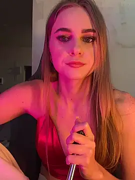 GraceTorrez online show from February 11, 2025, 1:41 pm