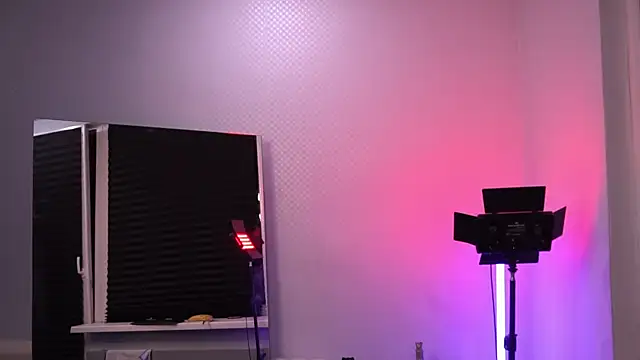 Bruno Banani online show from October 26, 2025, 4:18 pm