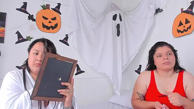 Karol IsabelCouple online show from November 2, 2025, 4:34 pm