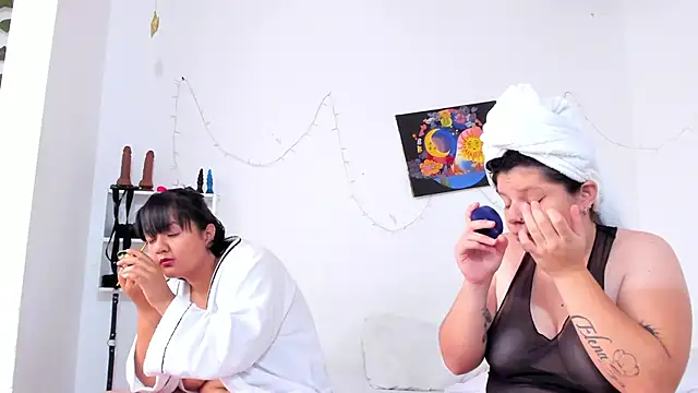 Karol IsabelCouple online show from February 5, 2026, 8:59 pm