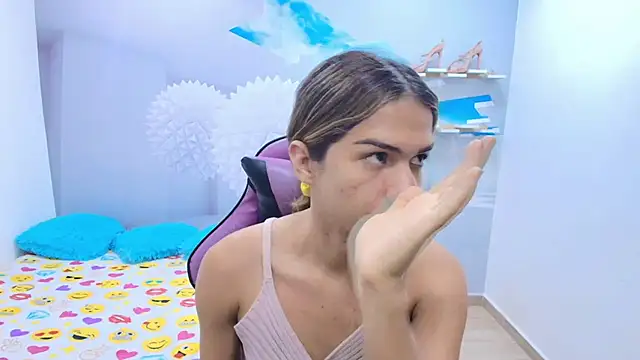 DEMI LEED online show from February 11, 2026, 12:27 pm