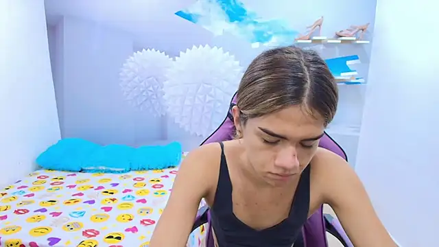 DEMI LEED online show from February 16, 2026, 12:15 pm