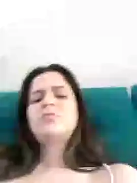 Snapshot of Gaucha93 chatting on December 10, 2024, 12:05 pm Gaucha93 online show from December 10, 2024, 12:05 pm